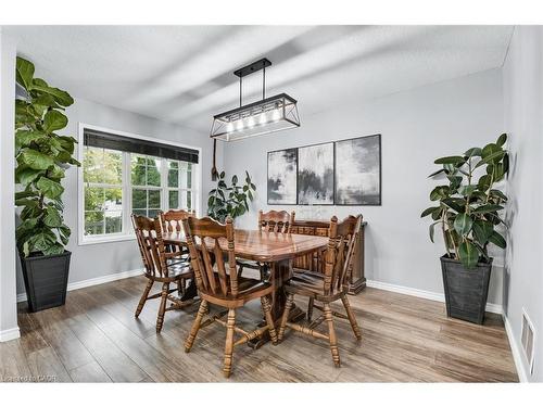 5 Mavin Street, Brantford, ON - Indoor Photo Showing Dining Room