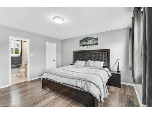 5 Mavin Street, Brantford, ON - Indoor Photo Showing Bedroom