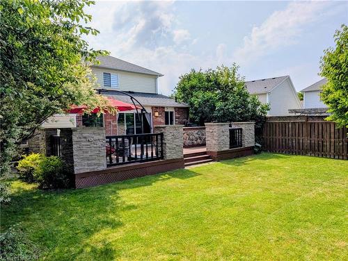 5 Mavin Street, Brantford, ON - Outdoor With Deck Patio Veranda