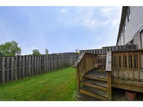 49-7 Southside Place, Hamilton, ON - Outdoor