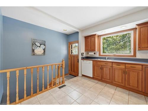 75 Flamboro Street, Waterdown, ON - Indoor