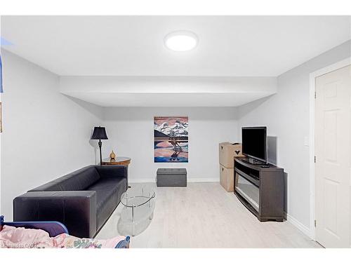 39 Mccargow Drive, Haldimand, ON - Indoor