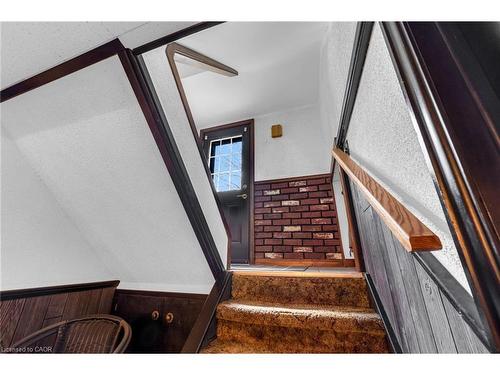 30 East 13Th Street, Hamilton, ON - Indoor Photo Showing Other Room