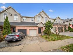 21 Brookfield Crescent  Kitchener, ON N2E 0A6