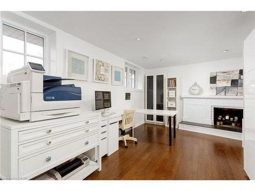 2088 Saxon Road, Oakville, ON - Indoor