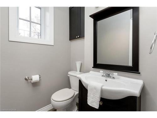 2088 Saxon Road, Oakville, ON - Indoor Photo Showing Bathroom