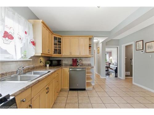 91 East 42Nd Street, Hamilton, ON - Indoor Photo Showing Kitchen With Double Sink
