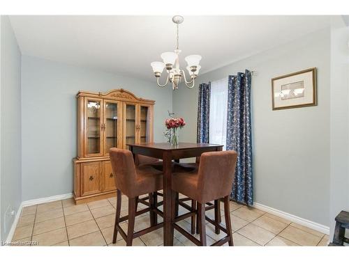 91 East 42Nd Street, Hamilton, ON - Indoor Photo Showing Dining Room