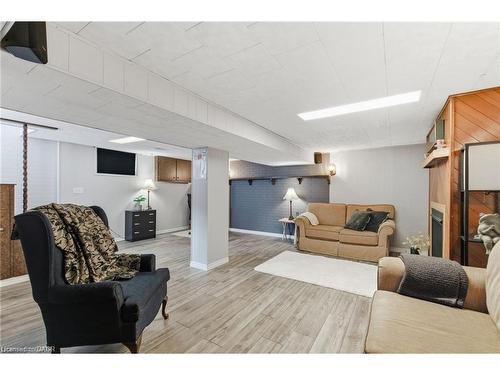 91 East 42Nd Street, Hamilton, ON - Indoor