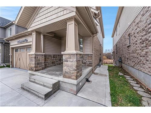 121 Steeplechase Way, Waterloo, ON - Outdoor