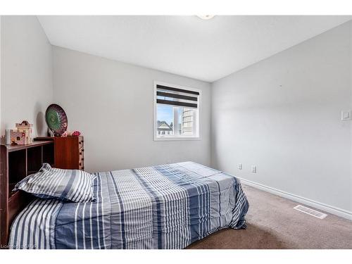 121 Steeplechase Way, Waterloo, ON - Indoor Photo Showing Bedroom