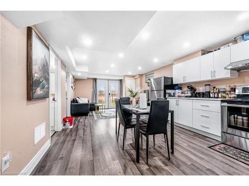 121 Steeplechase Way, Waterloo, ON - Indoor Photo Showing Other Room