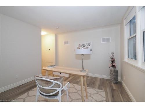 296 Dumfries Avenue, Kitchener, ON - Indoor Photo Showing Other Room