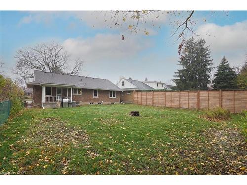 296 Dumfries Avenue, Kitchener, ON - Outdoor