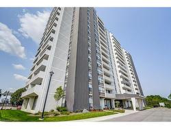 1002-2055 Upper Middle Road  Burlington, ON L7P 3P4