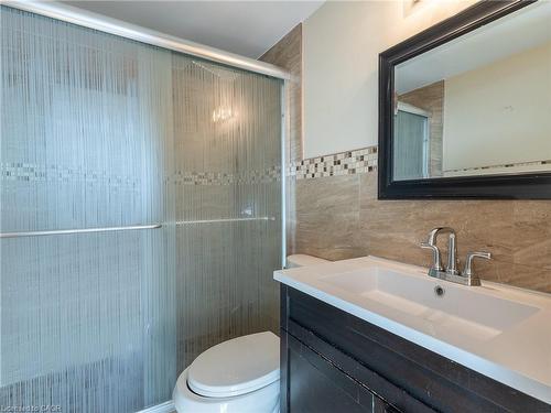 1103-966 Inverhouse Drive, Mississauga, ON - Indoor Photo Showing Bathroom