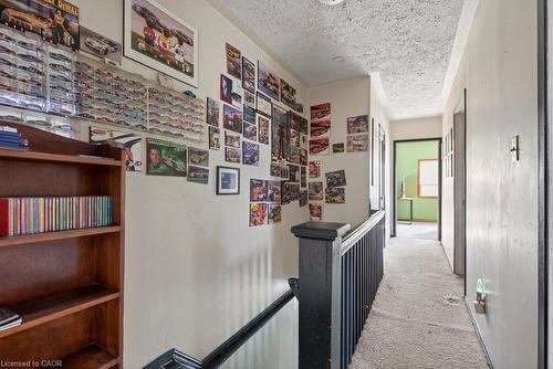 205 Locke Street N, Hamilton, ON - Indoor Photo Showing Other Room