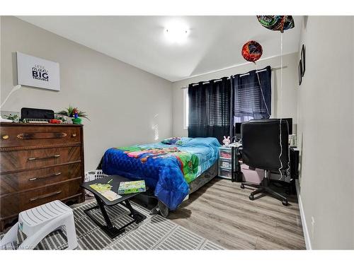 219 Sixth Avenue, Kitchener, ON 