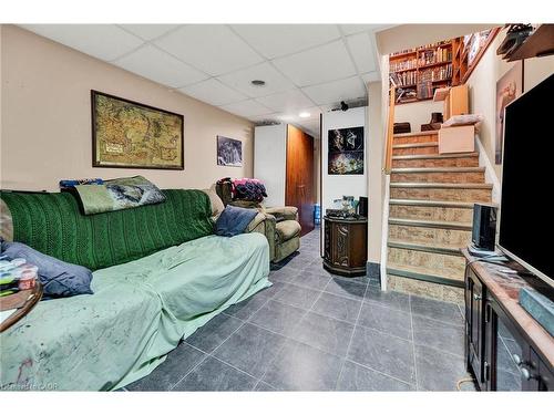 219 Sixth Avenue, Kitchener, ON 