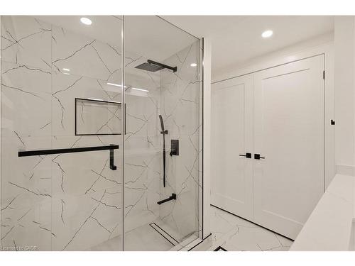 257 Strathcona Drive, Burlington, ON - Indoor