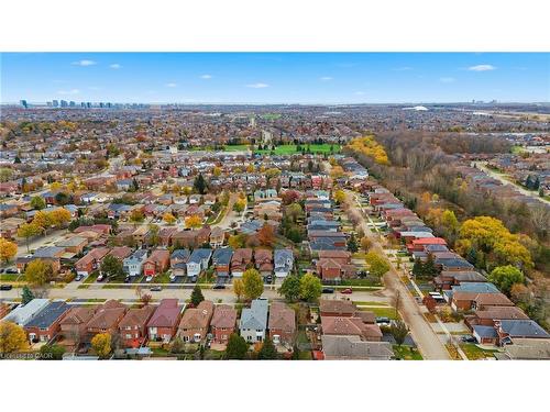 3372 Bobwhite Mews, Mississauga, ON - Outdoor With View