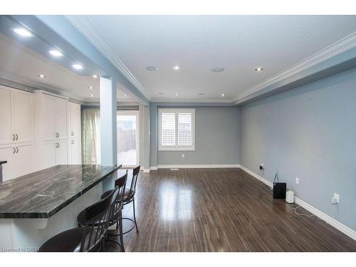 85 Chamomile Drive, Hamilton, ON - Indoor Photo Showing Other Room