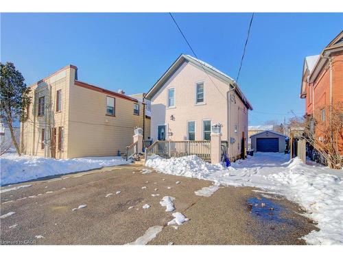 88 Wellington Street N, Kitchener, ON - Outdoor