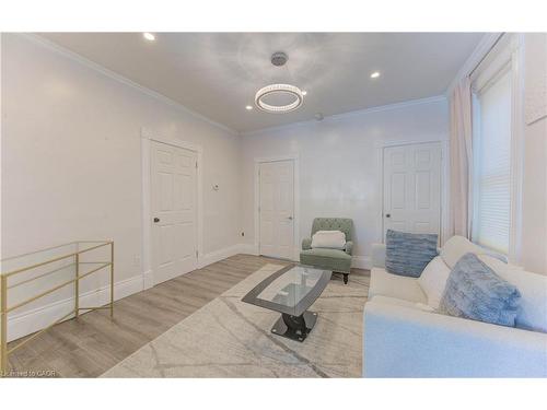 88 Wellington Street N, Kitchener, ON - Indoor Photo Showing Other Room