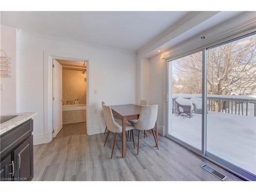 88 Wellington Street N, Kitchener, ON - Indoor Photo Showing Dining Room