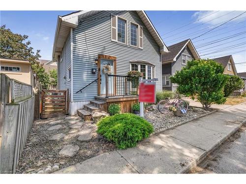 1 Mareve Avenue, Hamilton, ON - Outdoor