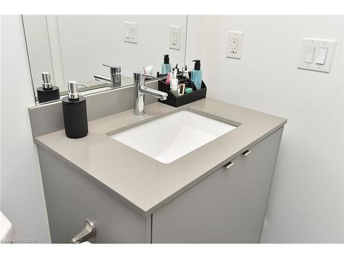 B1006-3200 Dakota Common, Burlington, ON - Indoor