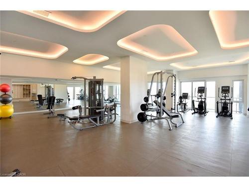 B1006-3200 Dakota Common, Burlington, ON - Indoor Photo Showing Gym Room