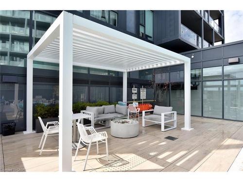 B1006-3200 Dakota Common, Burlington, ON - Outdoor