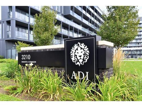 B1006-3200 Dakota Common, Burlington, ON - Outdoor