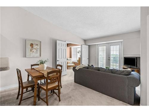 409-1411 Walker'S Line, Burlington, ON - Indoor