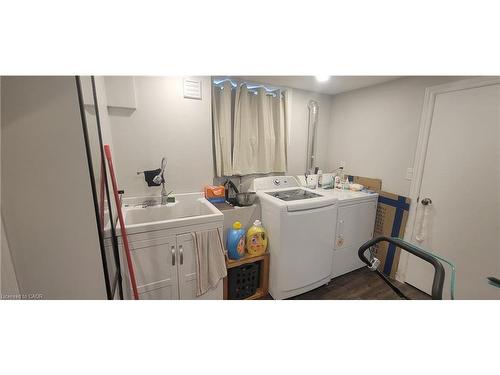 7 Maitland Avenue, Hamilton, ON - Indoor Photo Showing Laundry Room