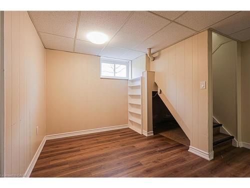 39 Carousel Avenue, Hamilton, ON - Indoor