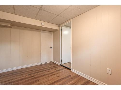 39 Carousel Avenue, Hamilton, ON - Indoor Photo Showing Other Room