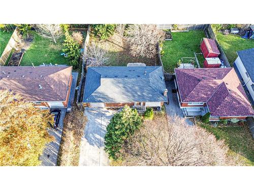 39 Carousel Avenue, Hamilton, ON - Outdoor