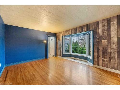 23 Verne Avenue, Welland, ON - Indoor