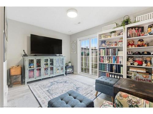 123-3480 Upper Middle Road, Burlington, ON - Indoor