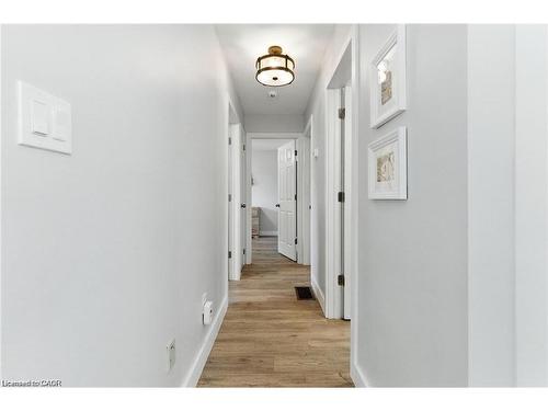 19 Wallace Place, Caledonia, ON - Indoor Photo Showing Other Room