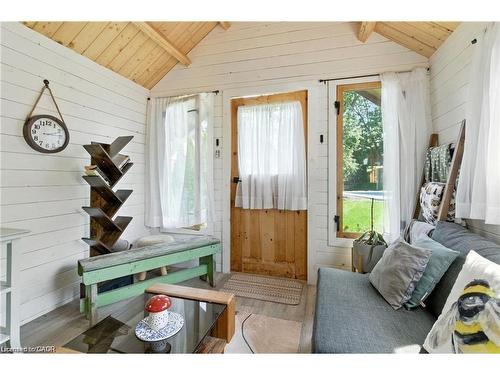 19 Wallace Place, Caledonia, ON -  Photo Showing Other Room