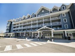 312-39 Sister Varga Terrace  Hamilton, ON L9B 0J7