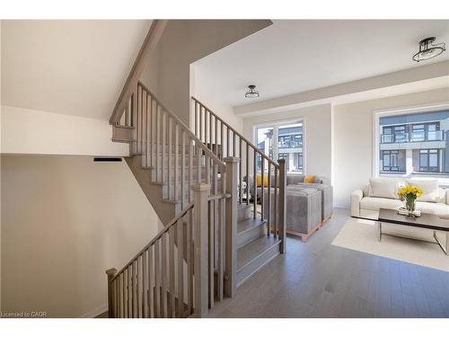 1341 Anthonia Trail, Oakville, ON - Indoor Photo Showing Other Room