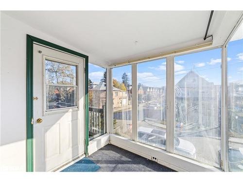 58 Lorne Avenue, Hamilton, ON -  Photo Showing Other Room