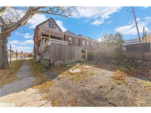 58 Lorne Avenue, Hamilton, ON - Outdoor