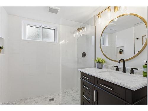 34 Dora Drive, Simcoe, ON - Indoor Photo Showing Bathroom
