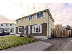 30 Graywood Road  Hamilton, ON L9C 6K4