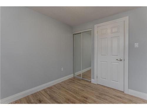 30 Graywood Road, Hamilton, ON - Indoor Photo Showing Other Room